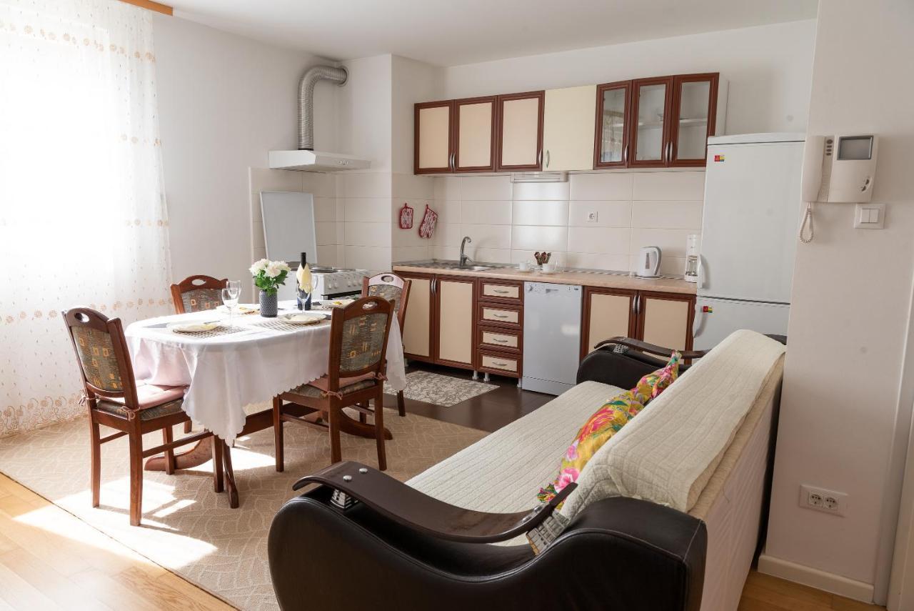Apartment Suncica Сплит Экстерьер фото